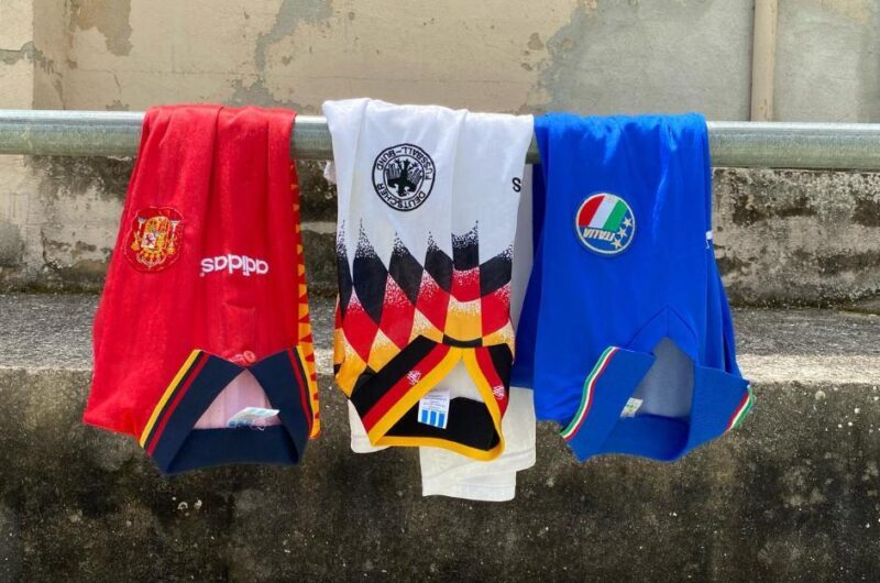 Equipacion de España, Alemania e Italia en los 90s