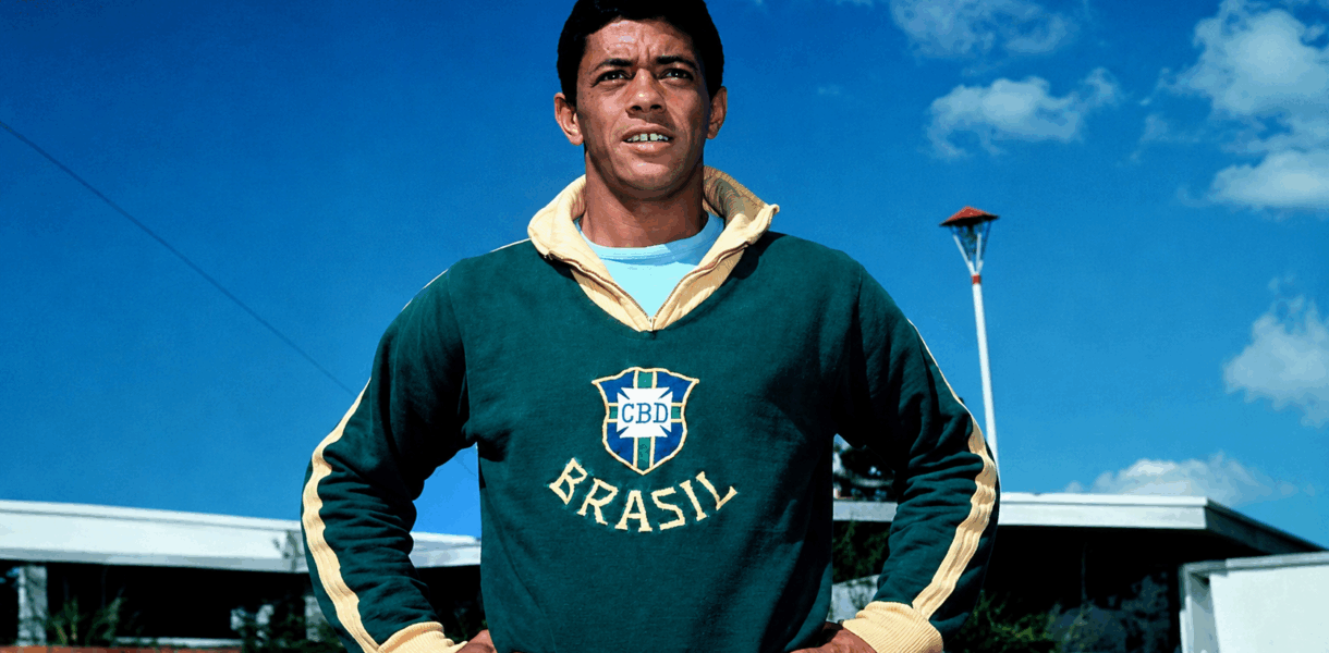Amarildo Tavares da Silveira vistiendo la colección de brasil sin marca en el mundial del 1970