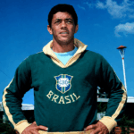 Amarildo Tavares da Silveira vistiendo la colección de brasil sin marca en el mundial del 1970